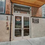 Frontdesk I Carriage Wheel Lofts Apts Philadelphia